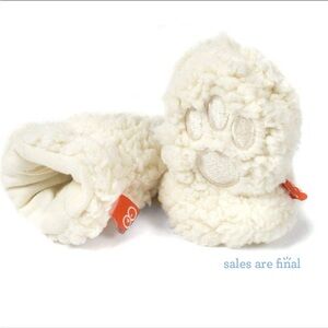 Magnetic Me Bear Paw Mittens